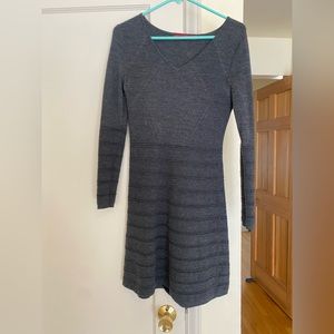 Knit long sleeve dress